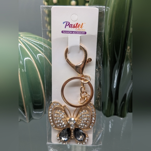 Accessories - Gold Butterfly Keychain/Bagcharm W/Rhinestones